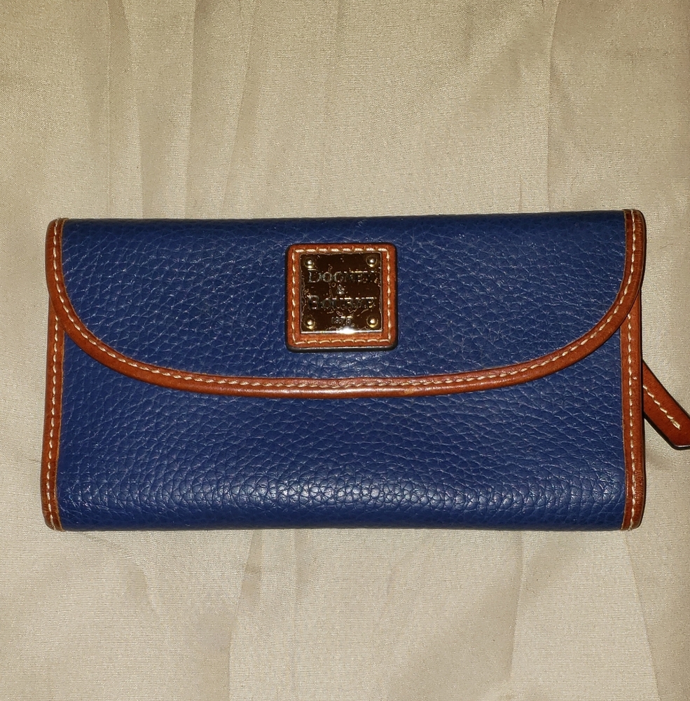 Dooney and Bourke Pebbled Leather Continental Clutch Wallet Dark Blue